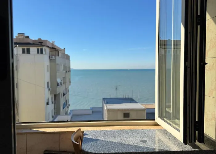 Sea Panorama Heart Of Taulantia Square Appartement