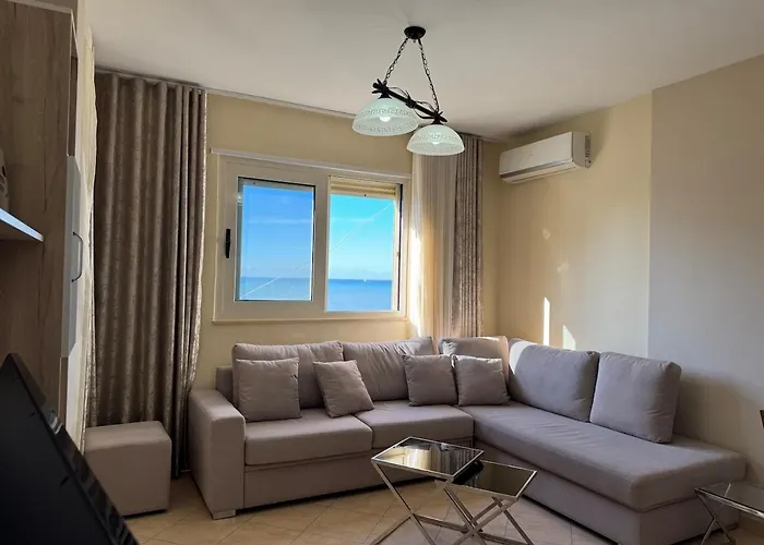 Sea Panorama Heart Of Taulantia Square Apartment