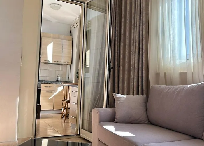 Apartment Sea Panorama Heart Of Taulantia Square